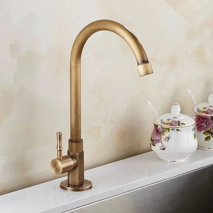 Swan Neck Brass Faucet for Classic Spaces