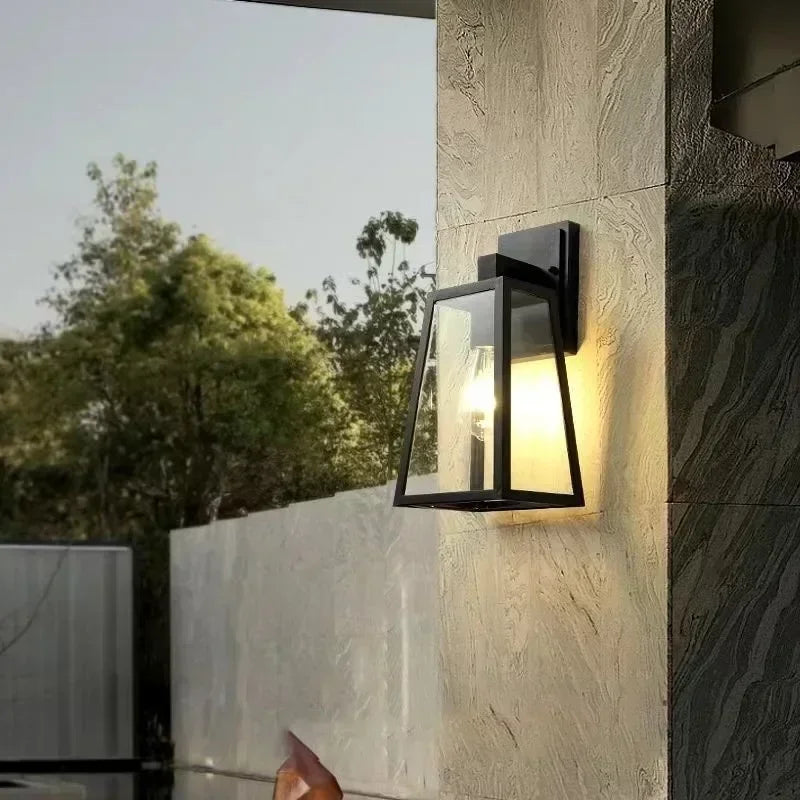 Verona Outdoor Wall Lamp – European Modern Lantern Light
