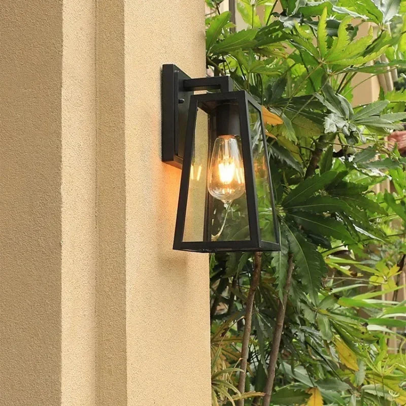 Verona Outdoor Wall Lamp – European Modern Lantern Light
