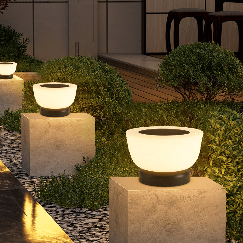 Solar Landing Light – Outdoor LED Pathway Lamp